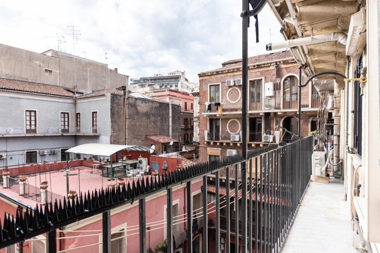 Via Etnea Cozy Apartment With Balcony كاتانيا المظهر الخارجي الصورة